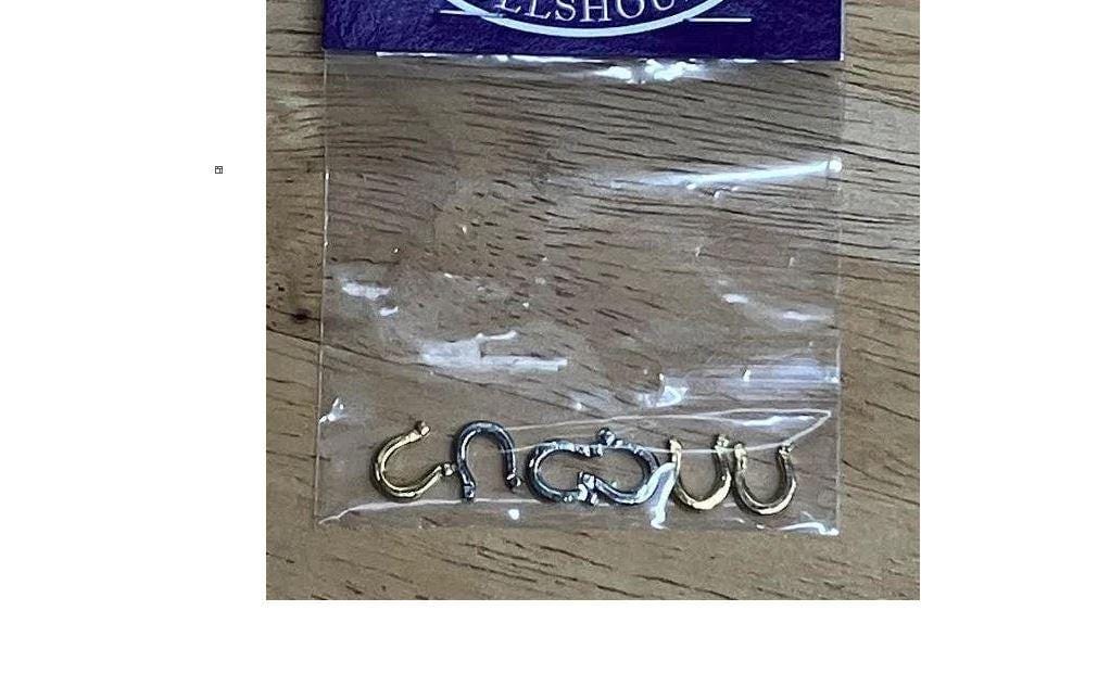 Dollhouse Miniature Horseshoes, 6 Dollhouse Gold and Silver Tone Horseshoes