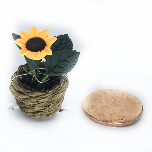 Dollhouse Miniature Sunflower or Bromeliad