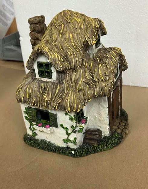 Miniature Country Cottage with Grass Roof, Cotswold Cottage, Fairy Garden House