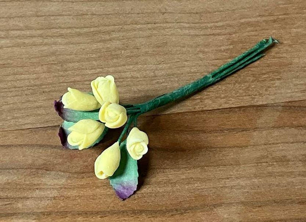 Miniature Artificial Yellow Rose Stems. 6 Single Stem Red Flowers, Dollhouse Flowers with 4