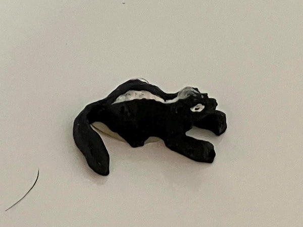 1 Micro Miniature Fairy Garden Skunk